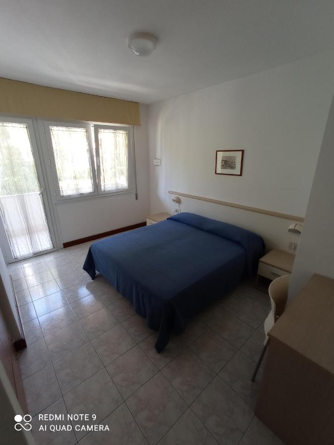 Villa Valeria Lignano Sabbiadoro Exteriör bild