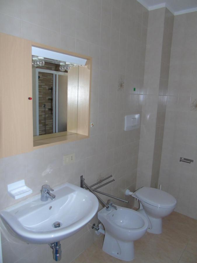 Villa Valeria Lignano Sabbiadoro Exteriör bild